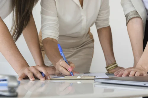 Trabajo estratégico y preparación de caso legal